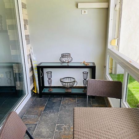 Lizards Lounge - Tanife Apartment Beim Yumbo بلايا ديل إنغلز المظهر الخارجي الصورة